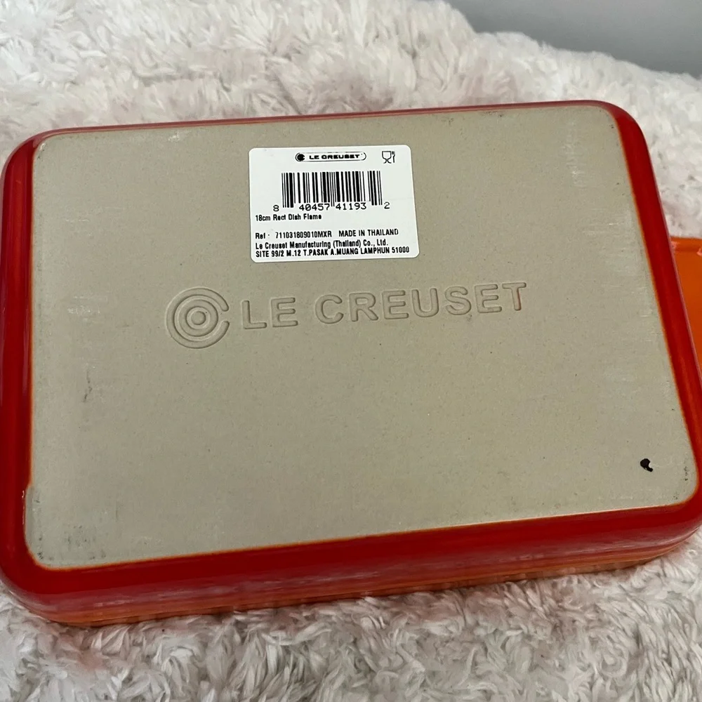 Le Creuset Rectangular Dish Flame 18cm NEW